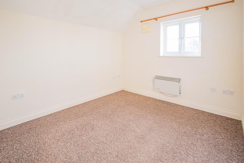 5 Coombe Brook Close - Image 7