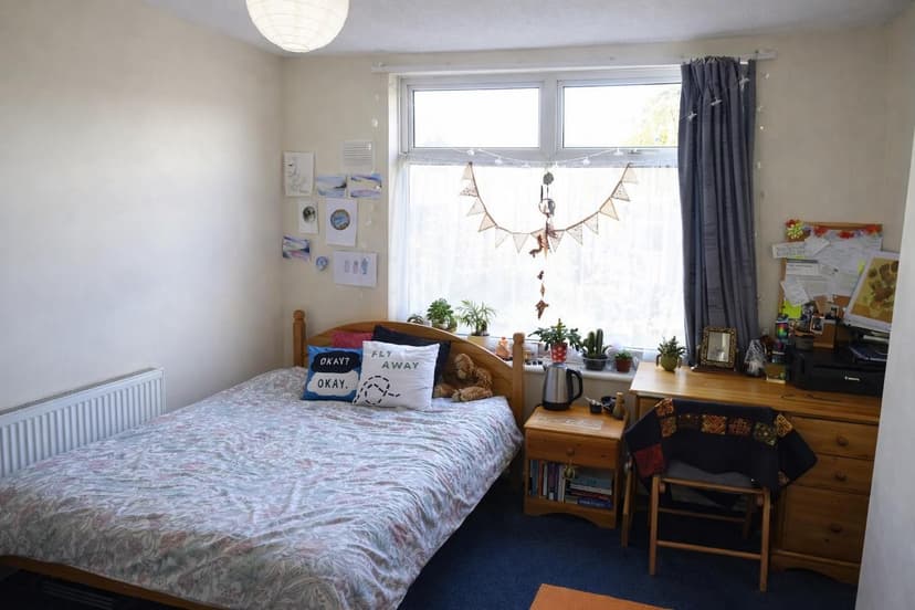 250 Filton Avenue - Image 5