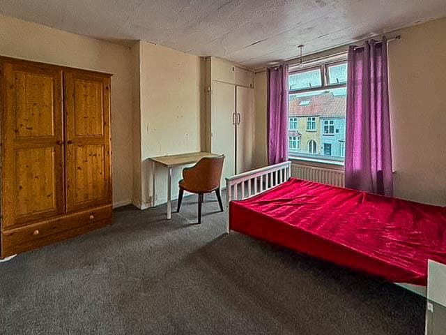 25 Third Avenue - Image 5