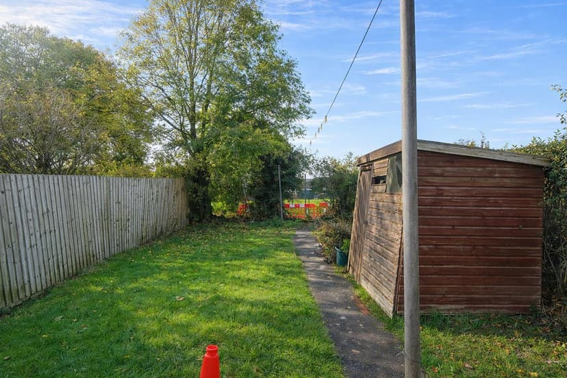 21 Blakeney Road - Image 7