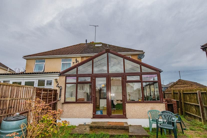 30 Rodney Crescent - Image 11