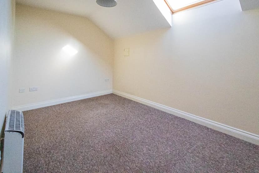 5 Coombe Brook Close - Image 8