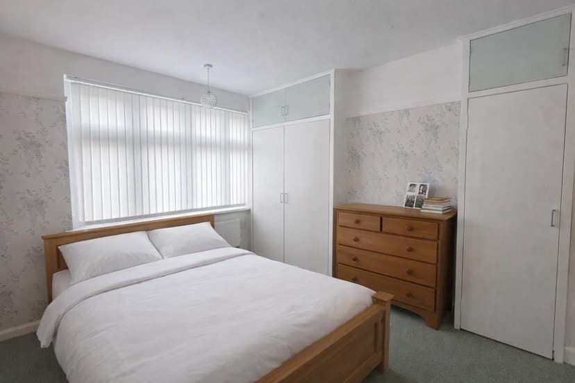 100 Filton Avenue - Image 5