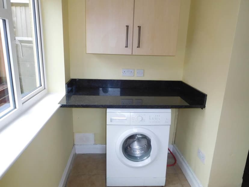 40 Hottom Gardens - Image 5