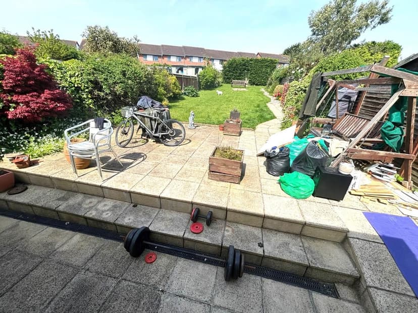 22 Mackie Avenue - Image 10