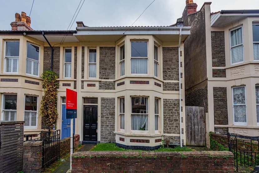 18 Rudthorpe Road - Image 1
