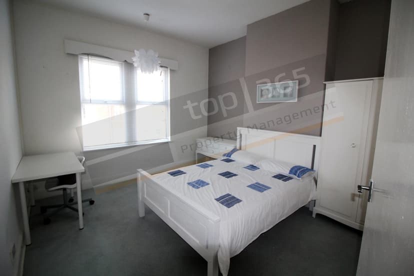 26 Grove Road - Image 5