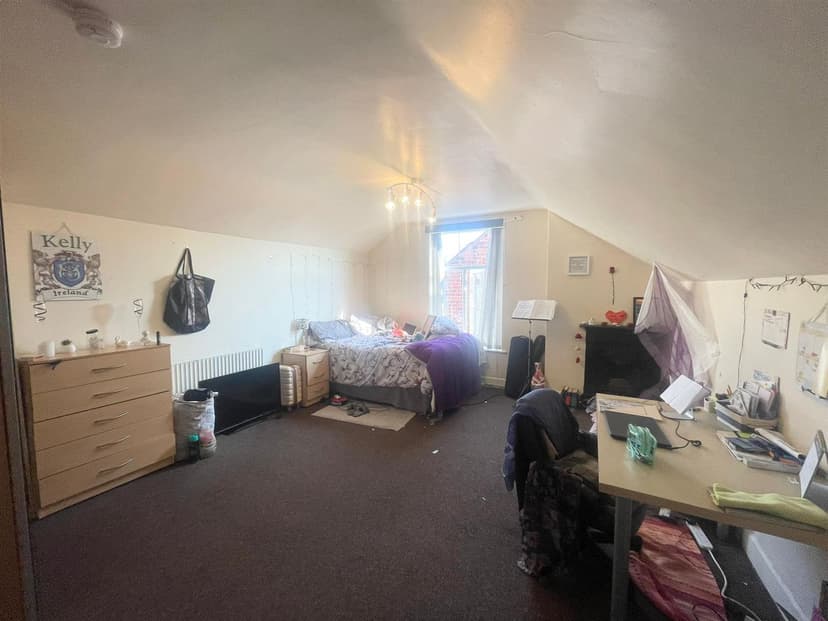 6 Church Avenue - Image 9