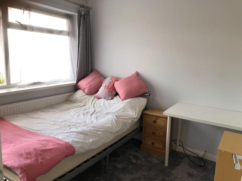 17 Arnesby Road - Image 10