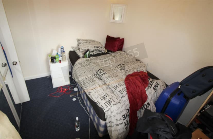 2 Swenson Avenue - Image 6