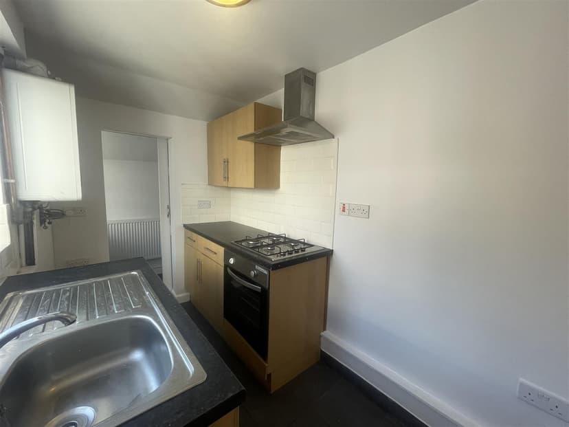 58 Dunstan Street - Image 6