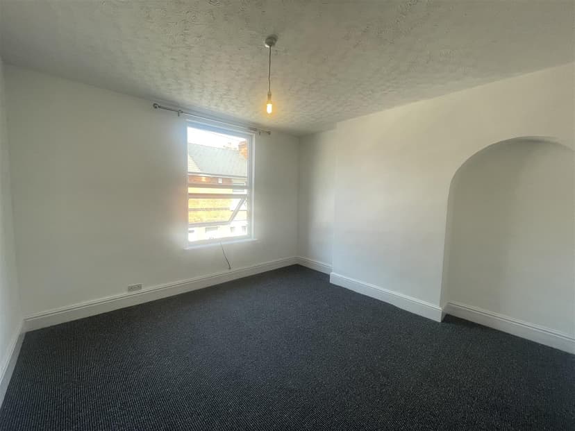 58 Dunstan Street - Image 7