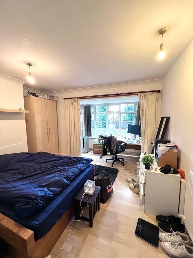 17-19 Priory Court - Image 9