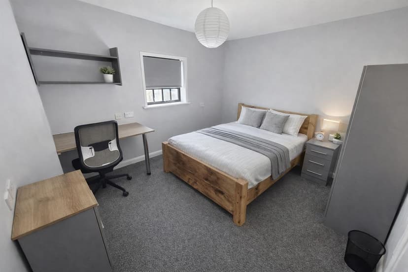 Flat 2 Bath Inn Robin Hood Street - Image 3