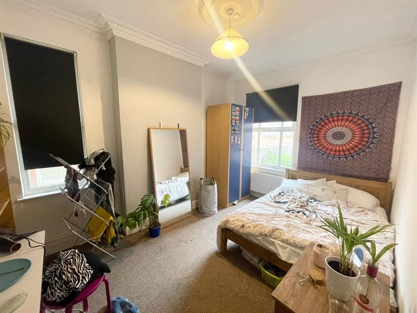 11 Gregory Avenue - Image 4