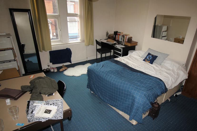 64A Lenton Boulevard - Image 5