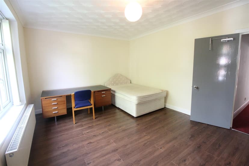 130 Harrington Drive - Image 10