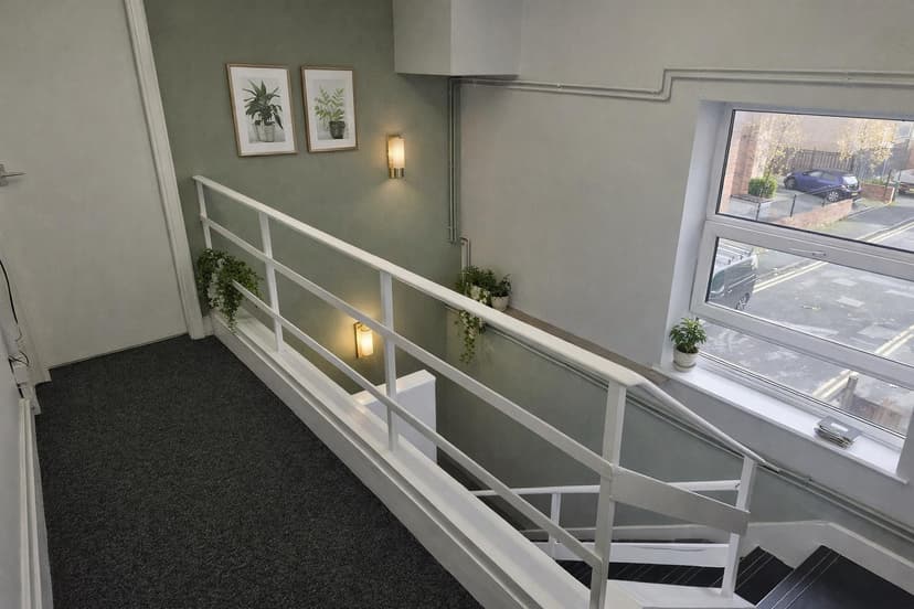 Flat 1 Croft House - Image 10