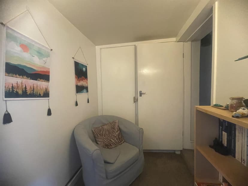 33B Lenton Road - Image 9