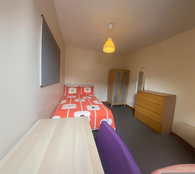 12 Albert Grove - Image 7