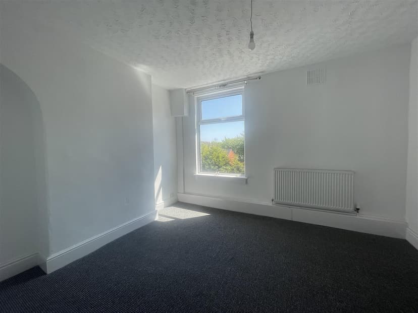 58 Dunstan Street - Image 11