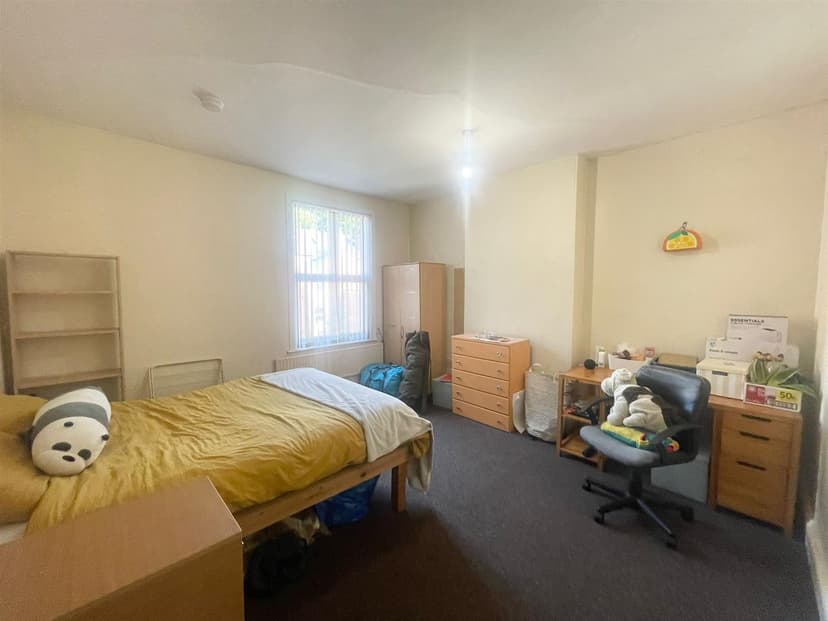 6 Church Avenue - Image 6