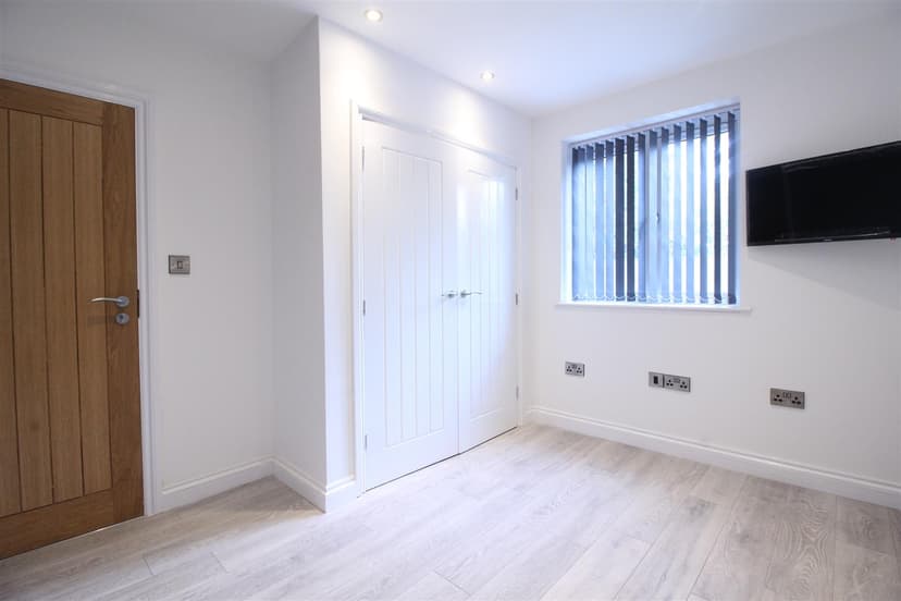 49 Fletcher Road - Image 6