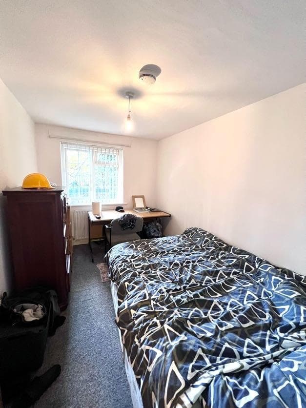 17-19 Priory Court - Image 15