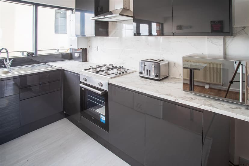 New 164C Derby Road - Image 19