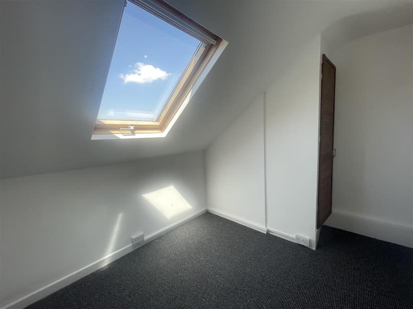 58 Dunstan Street - Image 13