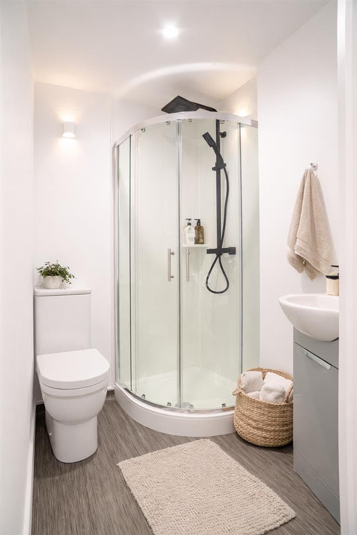 Sherwood, 1 Queens Road East - Image 4