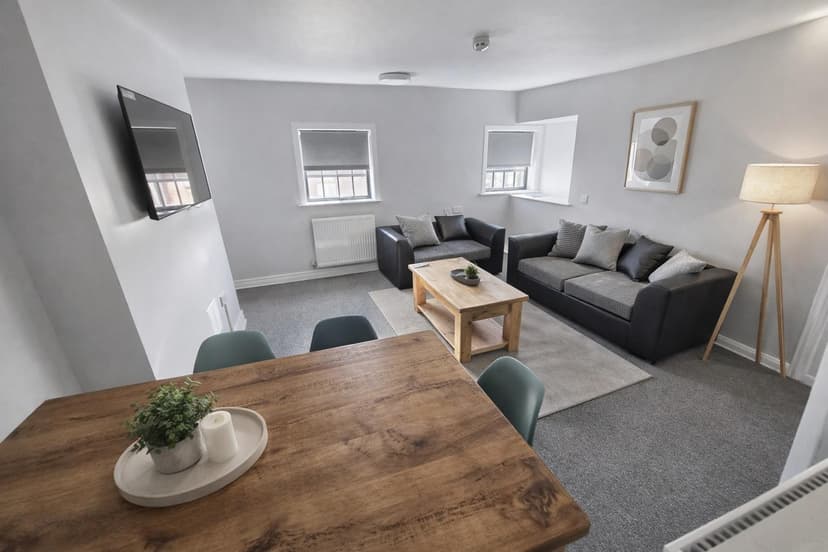 Flat 2 Bath Inn Robin Hood Street - Image 13