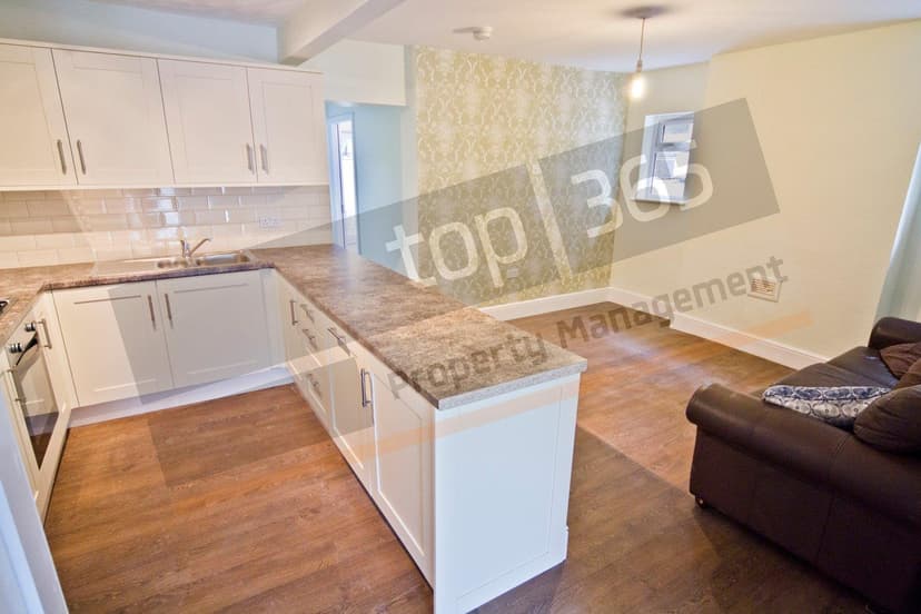 5 Welby Avenue - Image 2