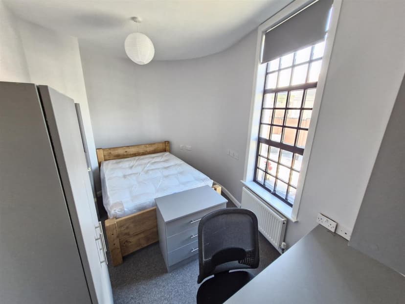 Flat 1 Bath Inn Robin Hood Street - Image 6