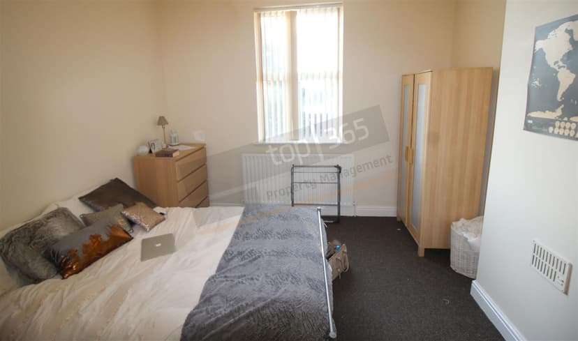 148 Harlaxton Drive - Image 5