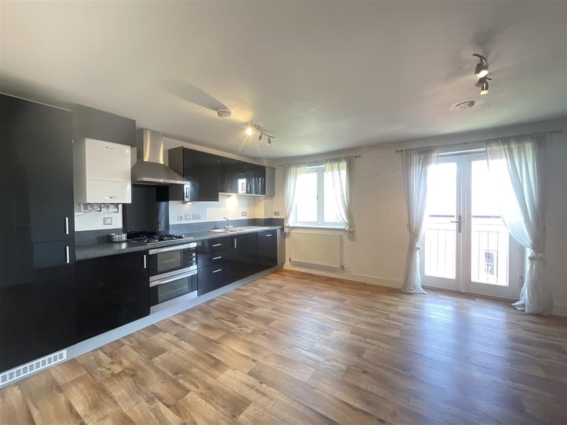 62 Deane Road - Image 8