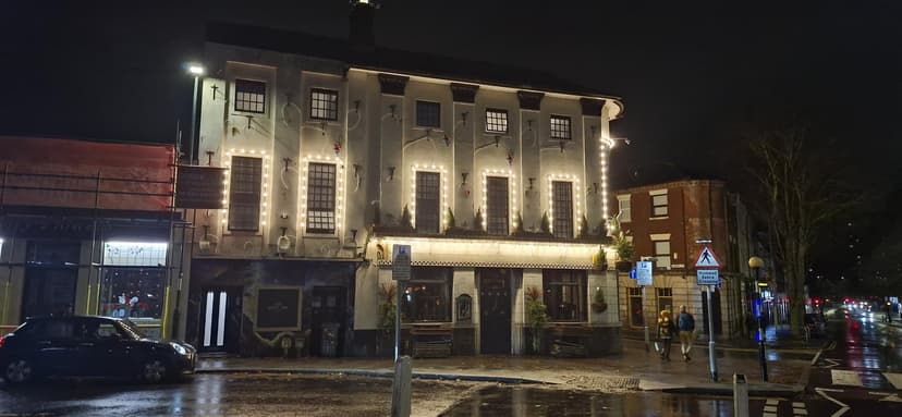 Flat 2 Bath Inn Robin Hood Street - Image 1