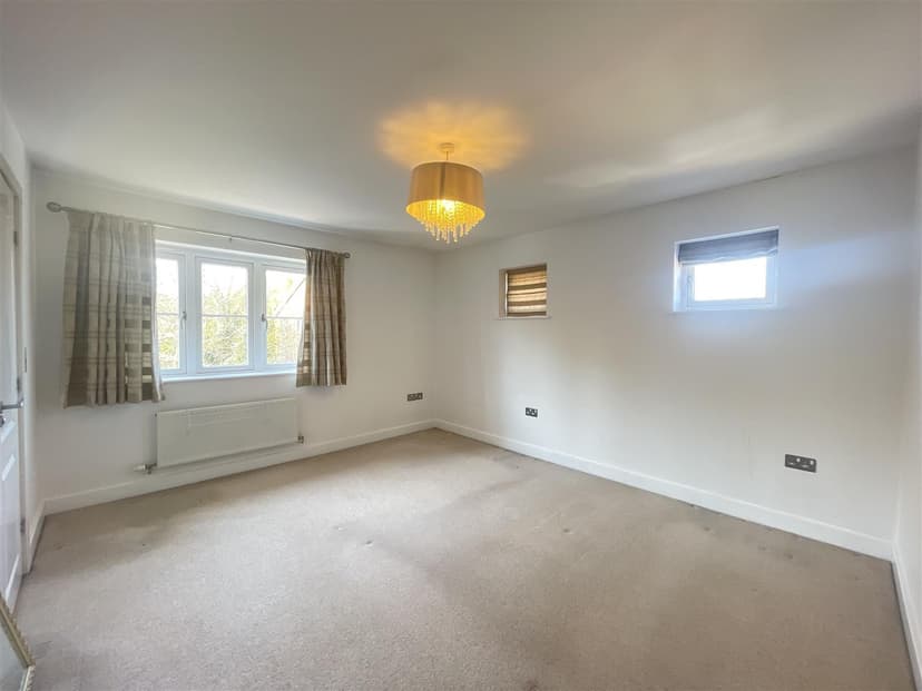 62 Deane Road - Image 14