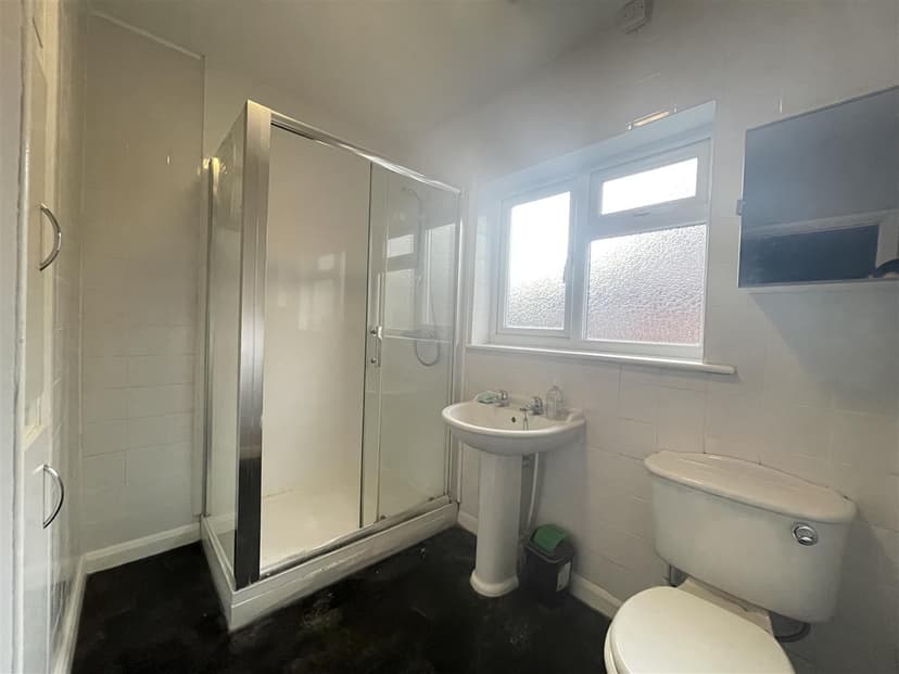 16A Fishpond Drive - Image 6