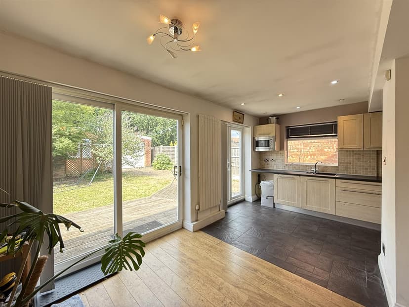 29 Homefield Road - Image 5