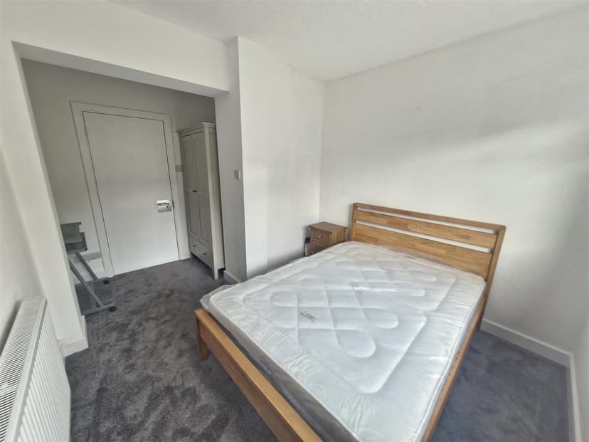 108 Portland Road - Image 6