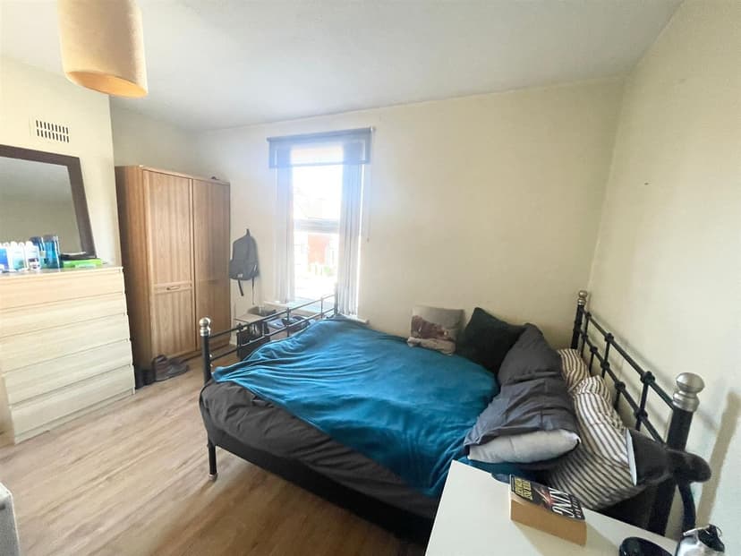 45 Beeston Road - Image 7