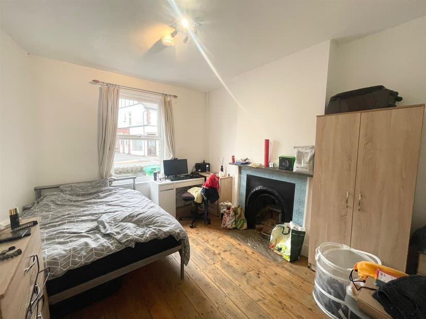 48 Park Road - Image 3