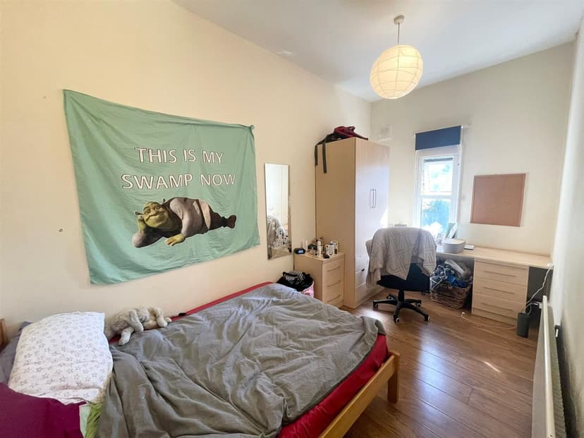 Flat 3 26 Annesley Grove - Image 2