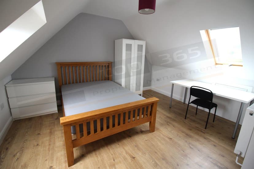 10 Selston Drive - Image 8