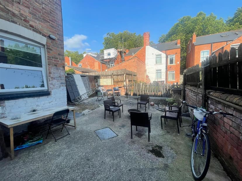 6 Church Avenue - Image 10