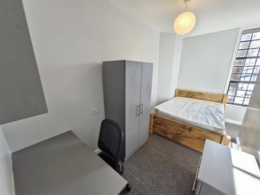 Flat 1 Bath Inn Robin Hood Street - Image 7