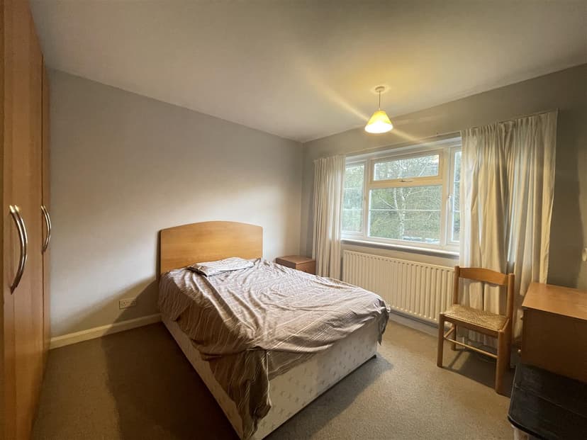 16A Fishpond Drive - Image 5