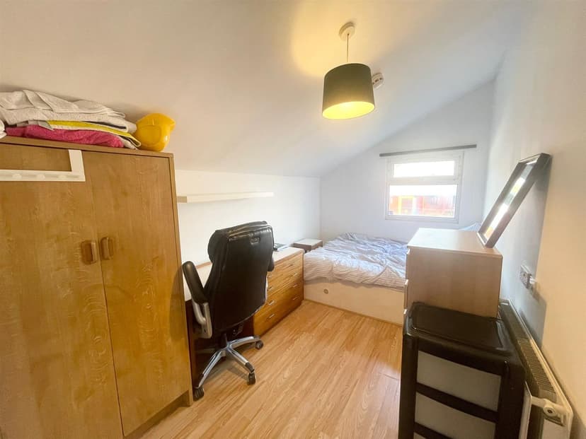 3 Frederick Grove - Image 9