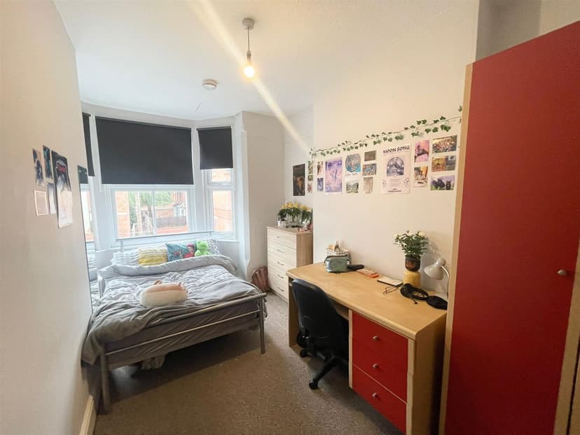 11 Gregory Avenue - Image 5